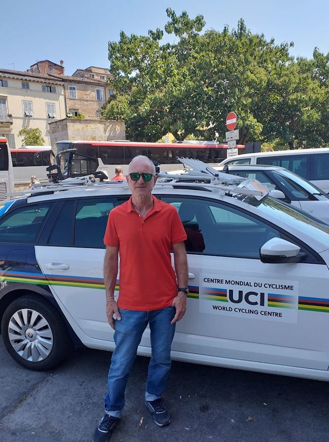 Vincenzo a Siena per assistere alla manifestazione strade bianche 2020