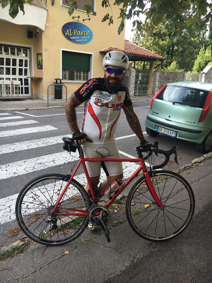 vélo de Cristian - Cadres Forgione
