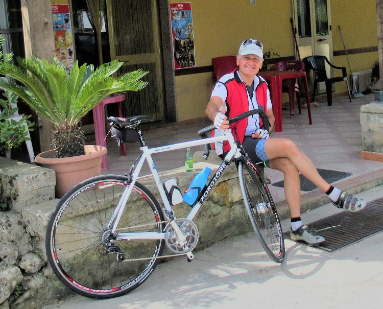 Gabriele with his bicycle mounted on a Forgione custom frame