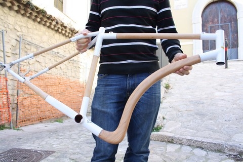 Steel and wood bicycle frame handmade by Forgione Telai